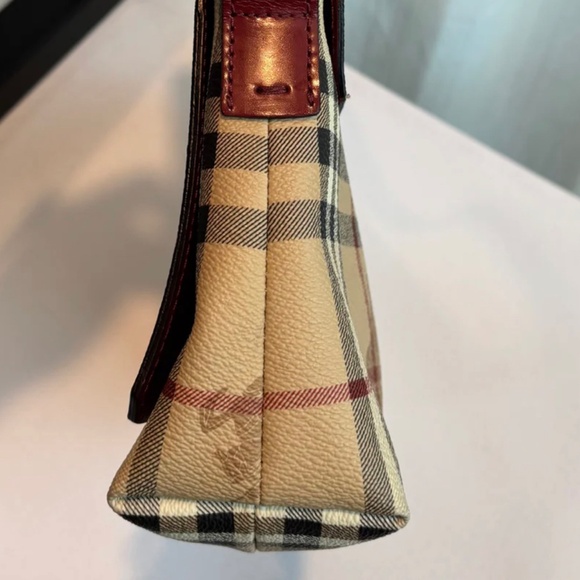 Pre-Owned Burberry London Haymarket Check Shoulder Bag - Picture 4 of 10